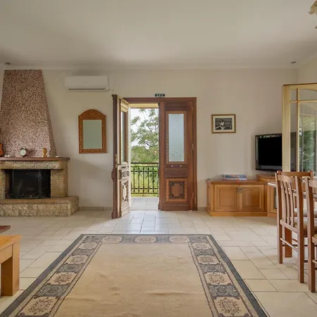 An Authentic Greek House منزل ريفي