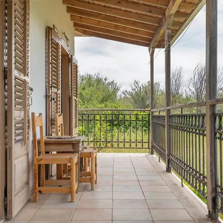 An Authentic Greek House منزل ريفي